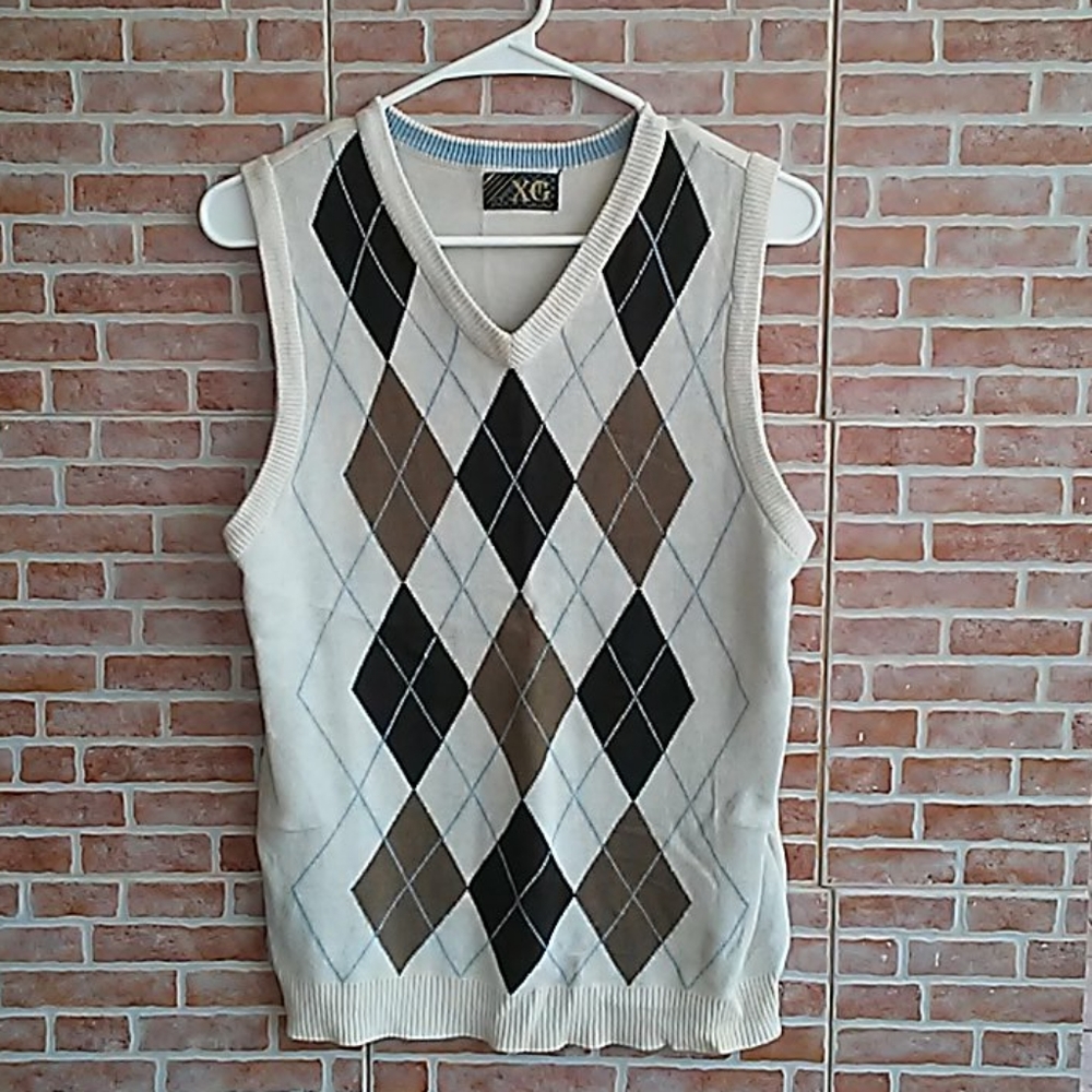 Tan vest with shades of Brown, chocolate, and baby